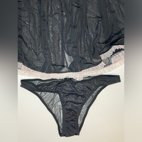Victoria’s Secret Sheer Black Babydoll Negligee & Panties Set Lace Lingerie - Picture 7 of 8